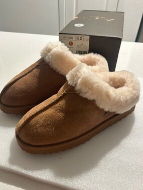 NWT Parfeying Chestnut Suede Slippers 8 Real Wool Lining Cozy Winter Mules Shoes
